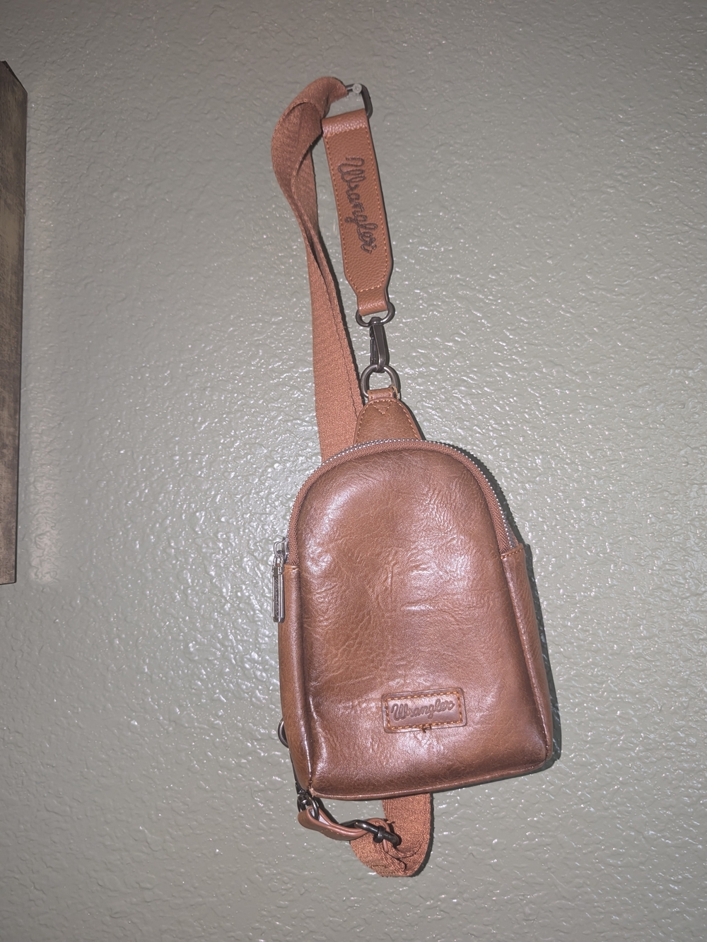 Wrangler Tan Leather Sling Belt Bag